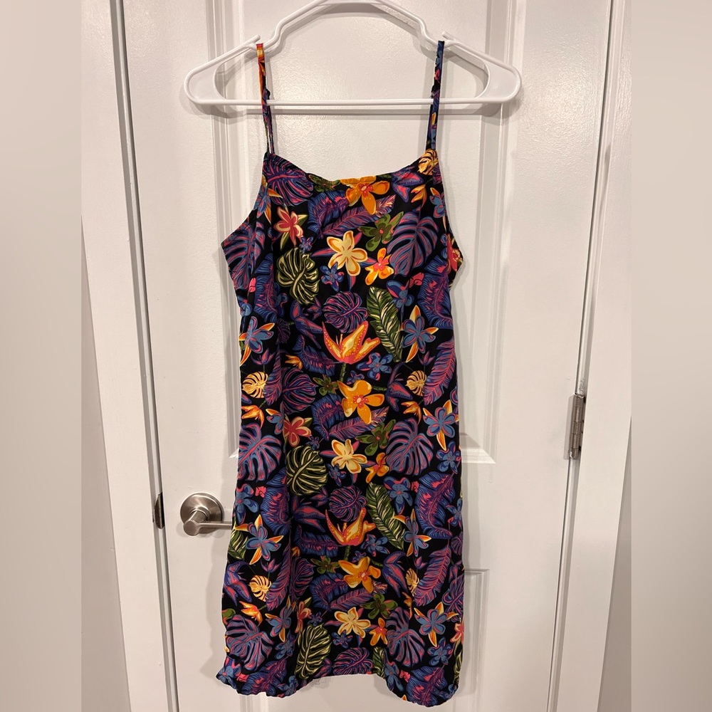 Gently used Vans midi dress 👗